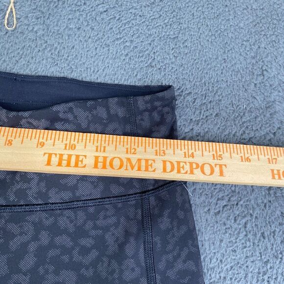 Athleta Rainier Tight Womens Small Reflective Leopard Legging Black Gray Stretch - Picture 4 of 11